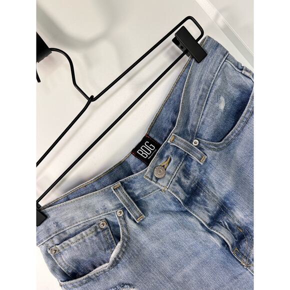 BDG Urban Outfitters Women's Distressed High Rise Girlfriend Shorts Blue Size 26 - Picture 2 of 13